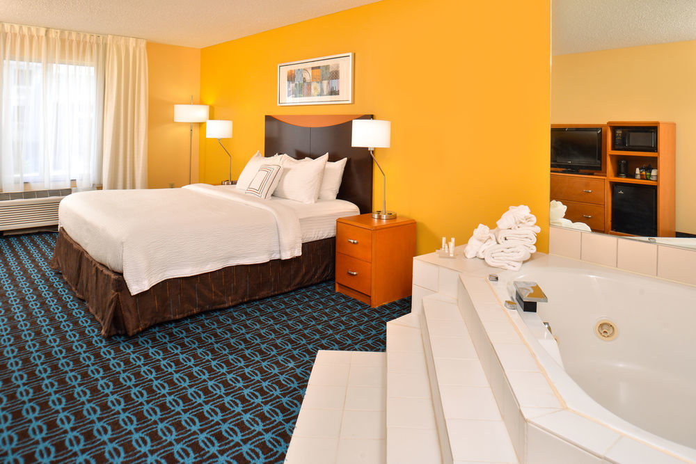 Fairfield Inn & Suites By Marriott Хелена Экстерьер фото