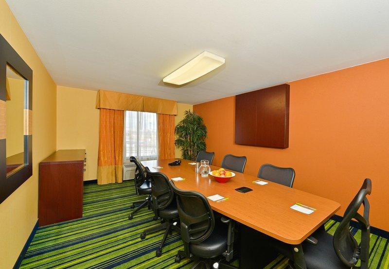 Fairfield Inn & Suites By Marriott Хелена Экстерьер фото