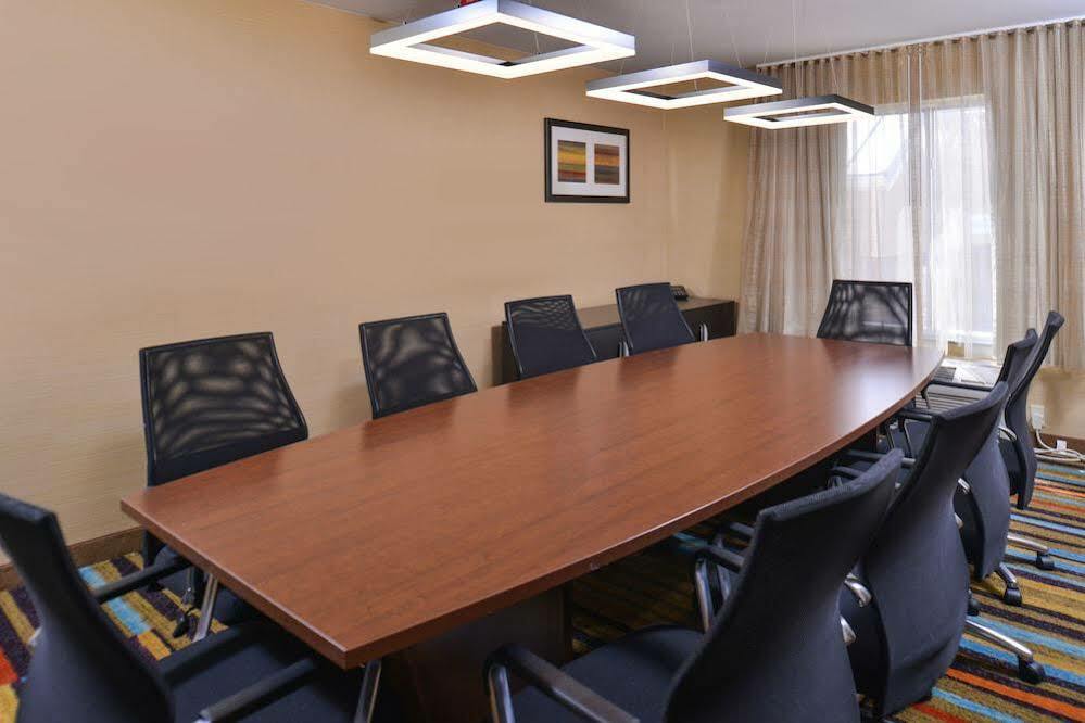 Fairfield Inn & Suites By Marriott Хелена Экстерьер фото